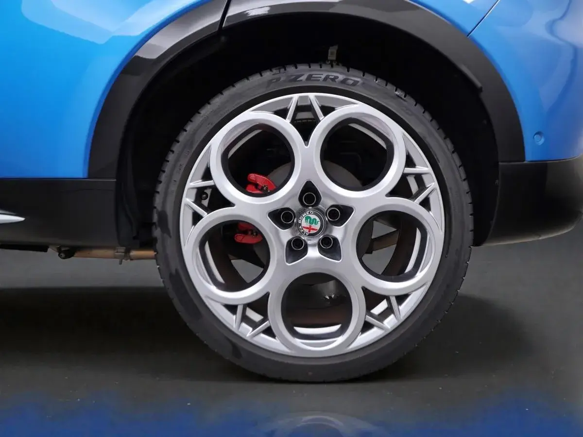 alpha-romeo-tonale-2023