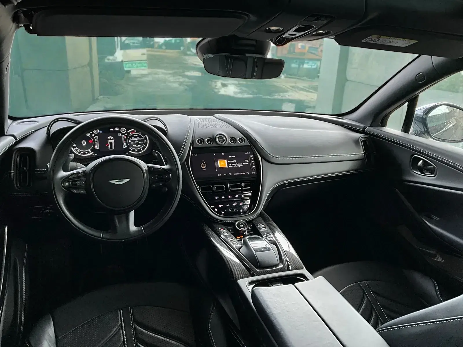 Aston Martin DB7 2022 4.0 Essence 700 Chevaux – Image 4